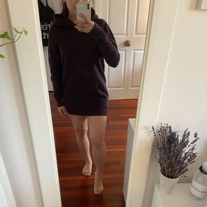 Aritzia - Side Zipper Sweater in Purple/Burgundy